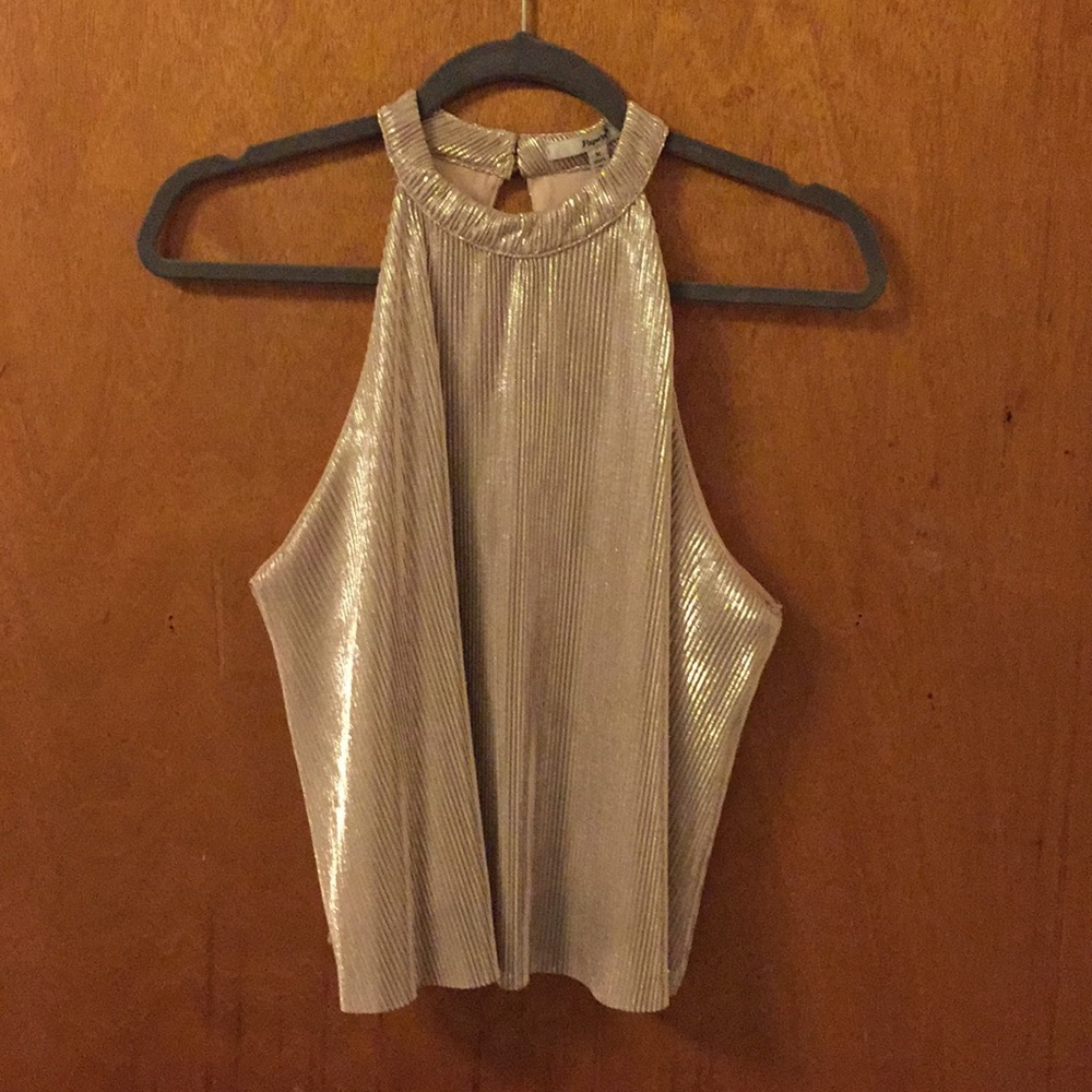 Halter top